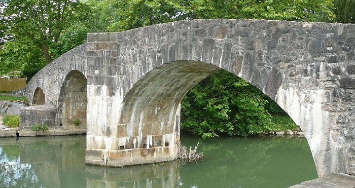 Le pont romain, Ascain 